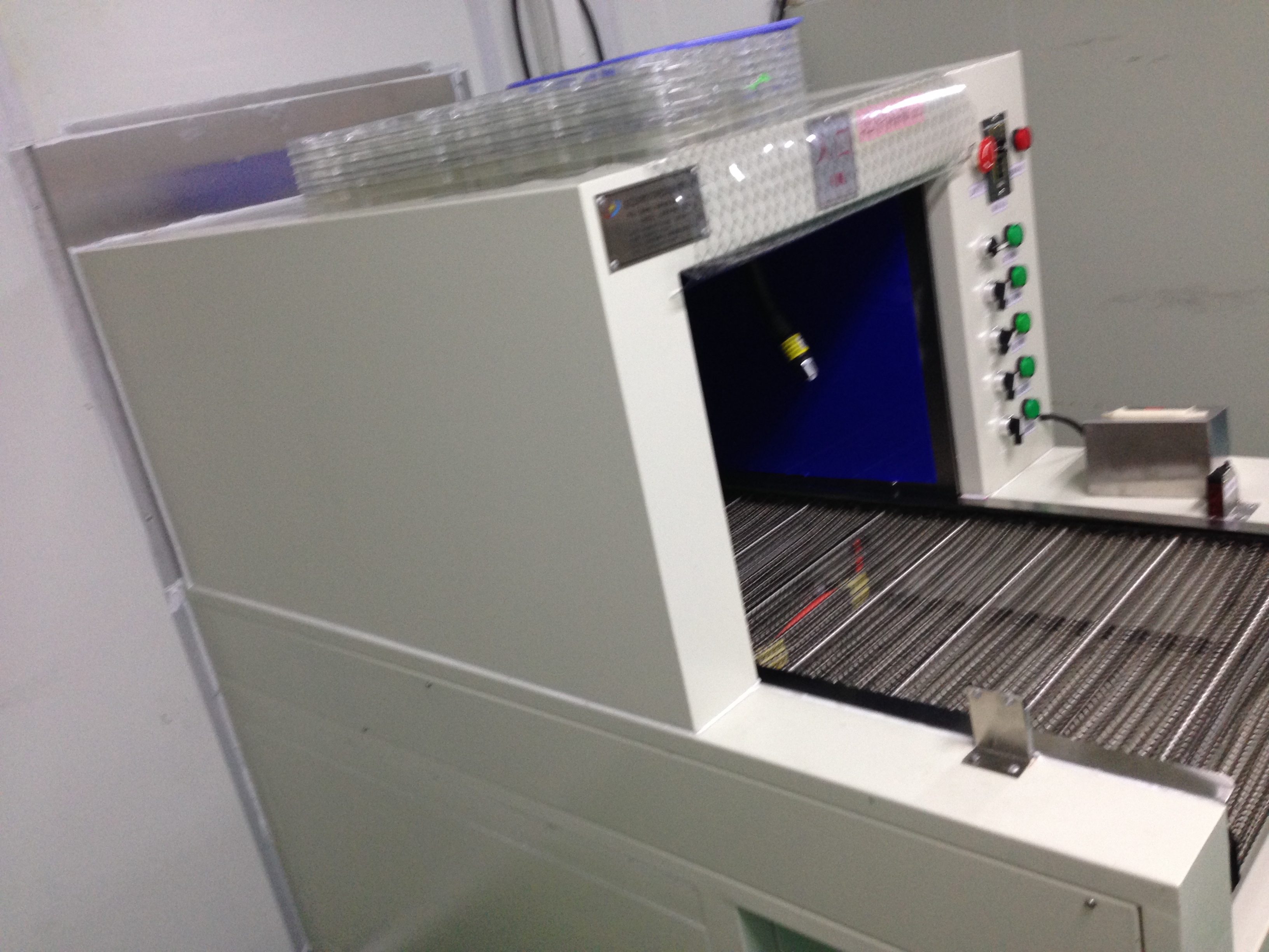 電表外殼塑膠件除塵設(shè)備 電表外殼塑膠件除塵設(shè)備