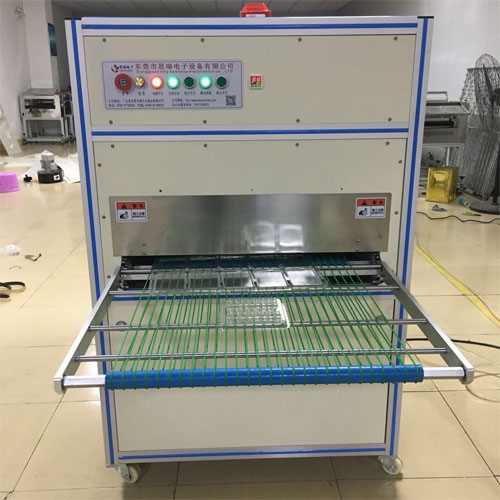 廈門吸塑托盤除塵設(shè)備除塵效果